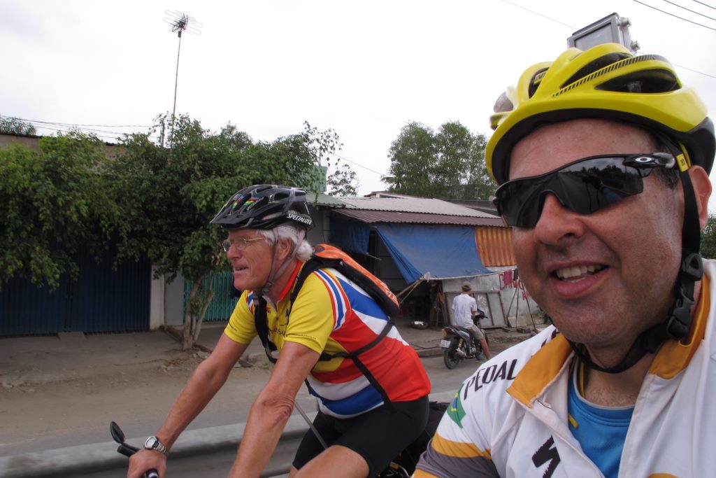 Roald e eu em nosso primeiro dia de pedal!