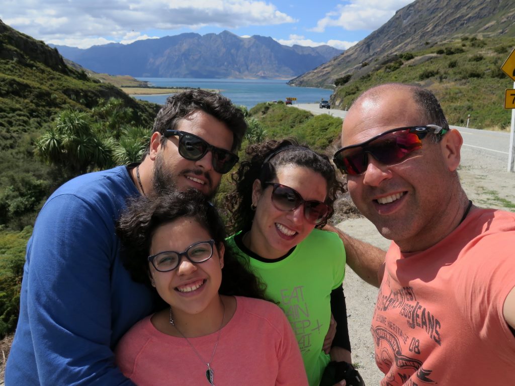 Tio Luz, Ana Laura, Tia Pi e Eu na Nova Zelândia