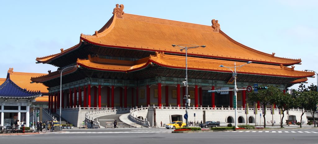 Arquitetura tradicional do Teatro Nacional de Taiwan - Praça da Liberdade - Taipei - Taiwan