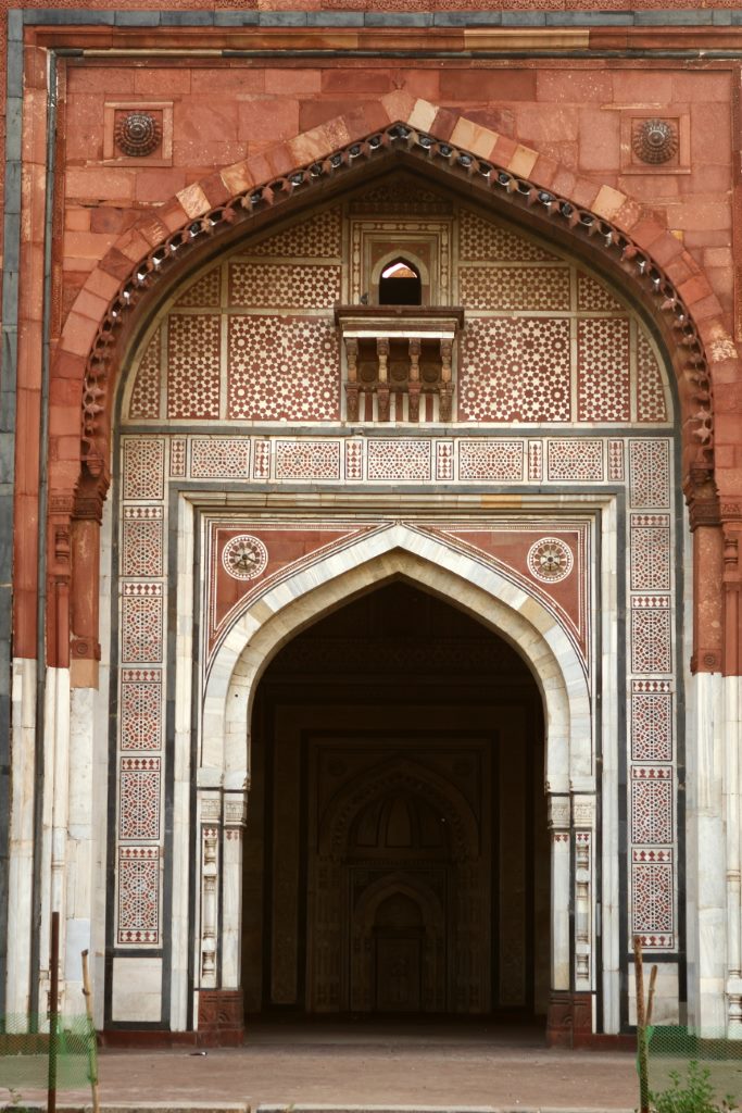 Mesquita de Purana Qila, New Deli, Índia.