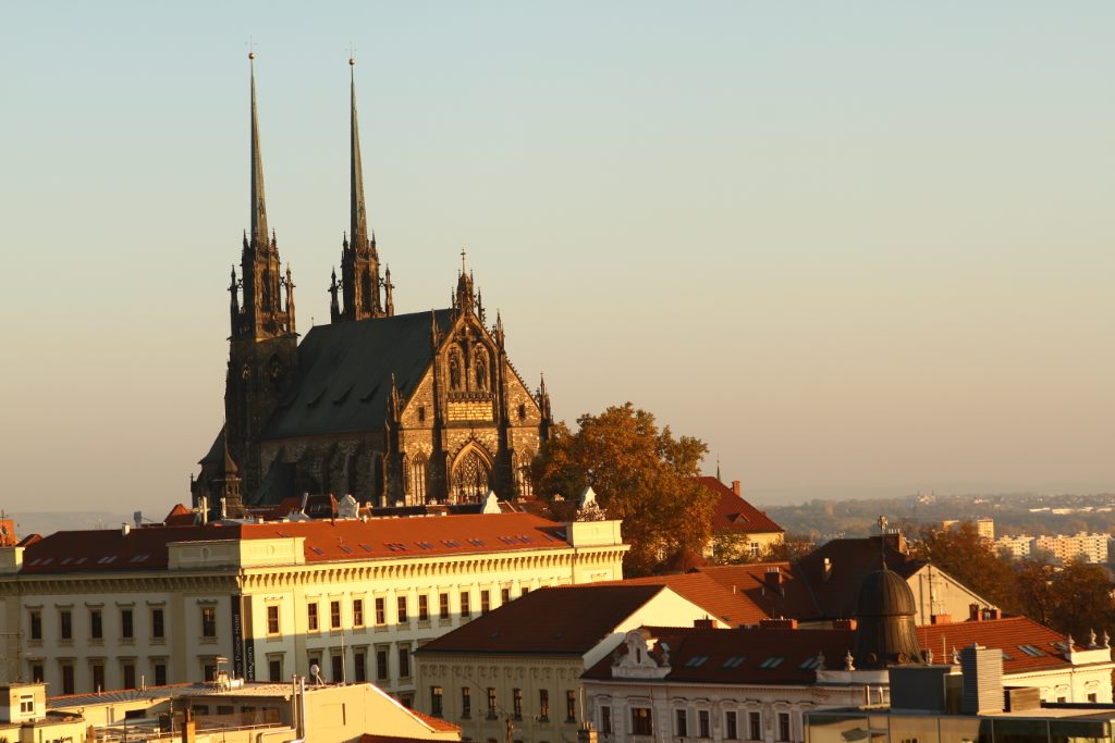 Catedral em Brno, segunda maior cidade da República Tcheca.