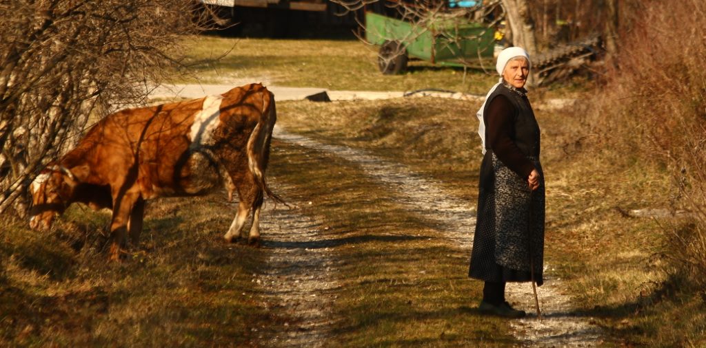 Mulher albanesa.